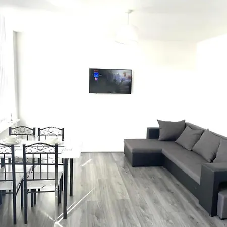 Amhc City Bradford City Centre One & Two Bedroom Apartments, 24 Hours Express Self Check In, Long Contractors Welcome, Paid Parking Available Nearby Apartmán *