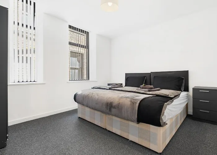 Amhc City Bradford City Centre One & Two Bedroom Apartments, 24 Hours Express Self Check In, Long Contractors Welcome, Paid Parking Available Nearby Appartement