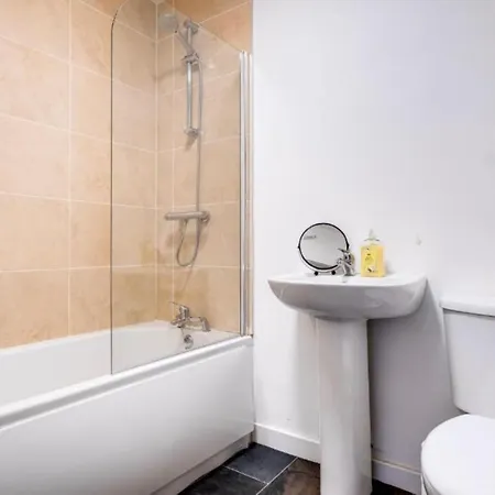 Amhc City Bradford City Centre One & Two Bedroom Apartments, 24 Hours Express Self Check In, Long Contractors Welcome, Paid Parking Available Nearby Lägenhet Bradford (West Yorkshire)